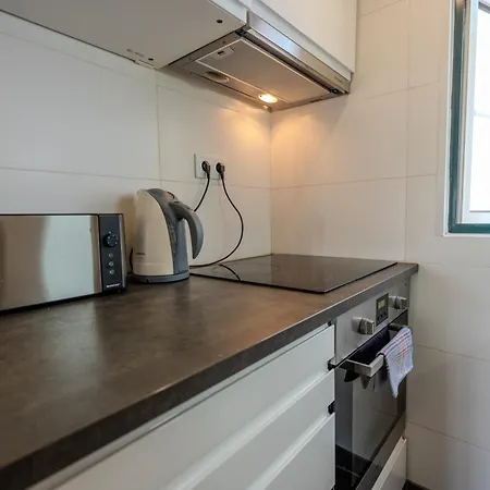 With Great View Апартаменты Лиссабон